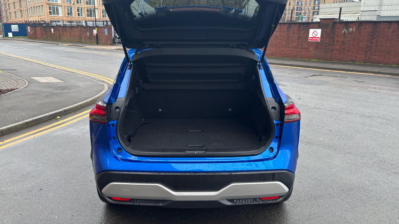 Nissan Qashqai 1.3 DiG-T MH 158 Premiere Edition 5dr Xtronic Petrol Hatchback